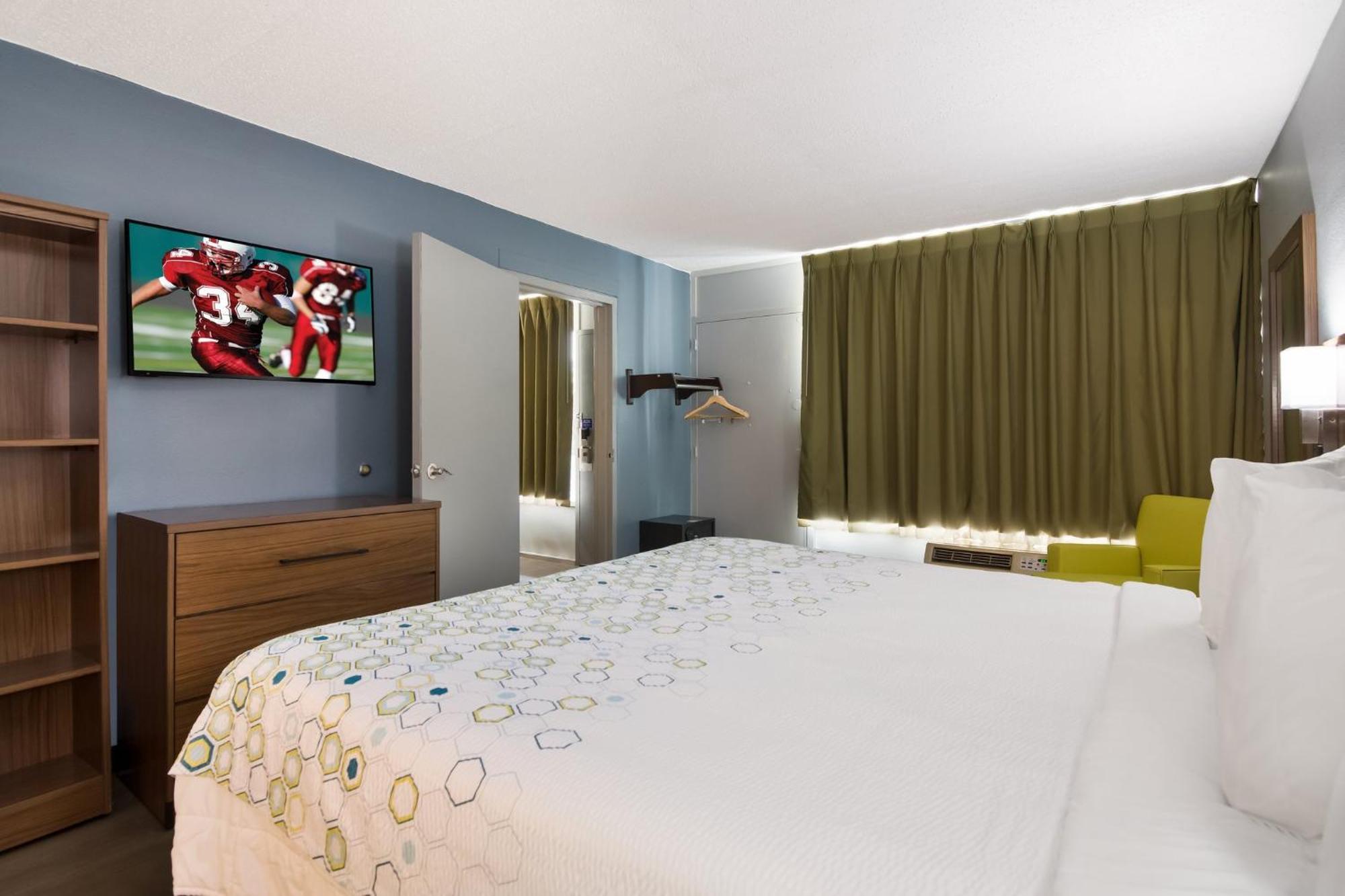 Hometowne Studios By Red Roof Vero Beach - I-95 Εξωτερικό φωτογραφία